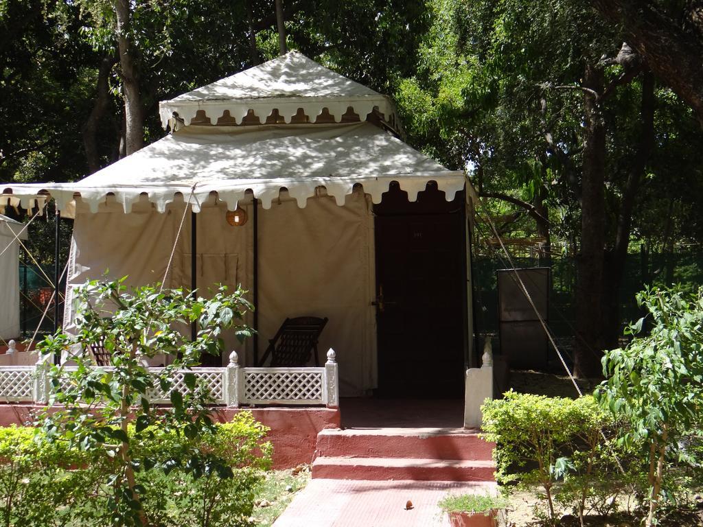 The Aravali Tent Resort Удайпур Экстерьер фото